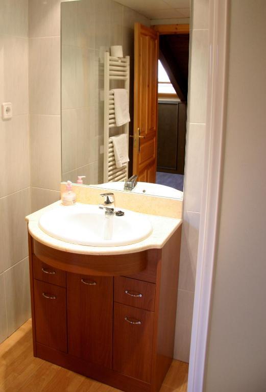 Hostal Casa Barranco Castejon del Puente Номер фото